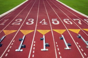 2026世界杯比赛日程-Uzi化身利物浦救世主？安菲尔德惊现电竞绝杀，逆转引爆全网！